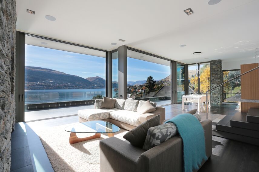ConceptFolding 77 Coulissants et ConceptSystem 77 Fenêtres - Lake Wakatipu House situé à Otago, Nouvelle-Zélande