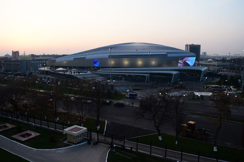 ConceptSystem 77 Türen und CW 50-HI Fassaden - Sports Humo Arena ansässig in Tashkent, Uzbekistan