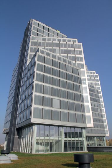 CS 86-HI (c) Abgesagte Systeme, CW 86 Standard Fassaden und CW 86-EF Fassaden - Business center Sopharma Litex Business Towers ansässig in Sofia, Bulgarije