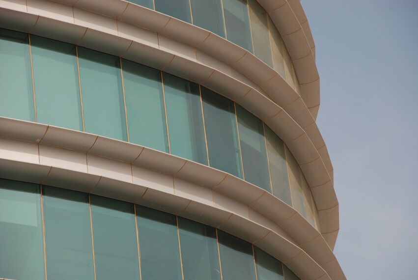 ConceptWall 50 Facciate continue e CW 50-HL Facciate continue - Office building Addax Tower situato in Seef Area, Bahrain