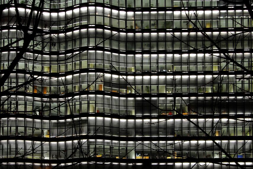 BriseSoleil 100 Sonnenschutz und ConceptWall 50 Fassaden - Office building Arkady Wrocławskie ansässig in Wrocław, Polen