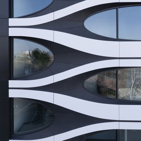 ConceptSystem 77 Türen und ConceptWall 60 Fassaden - B73 ansässig in Sofia, Bulgarije