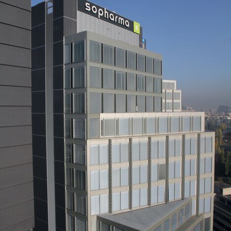 CS 86-HI (c) Abgesagte Systeme, CW 86 Standard Fassaden und CW 86-EF Fassaden - Business center Sopharma Litex Business Towers ansässig in Sofia, Bulgarije