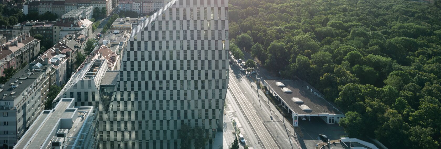 CW 86 Standard Murs rideaux et CW 86-EF Murs rideaux - Office building Crystal situé à Prague, République tchèque