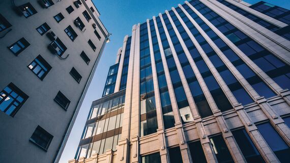 ConceptSystem 77 Fenster und CW 50-SL Fassaden - Oruzheyniy ansässig in Moscow, Russland